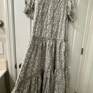 Hill House Yara Floral Dress, size small - belt NOT included